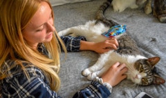 THomas with his girl after rescue